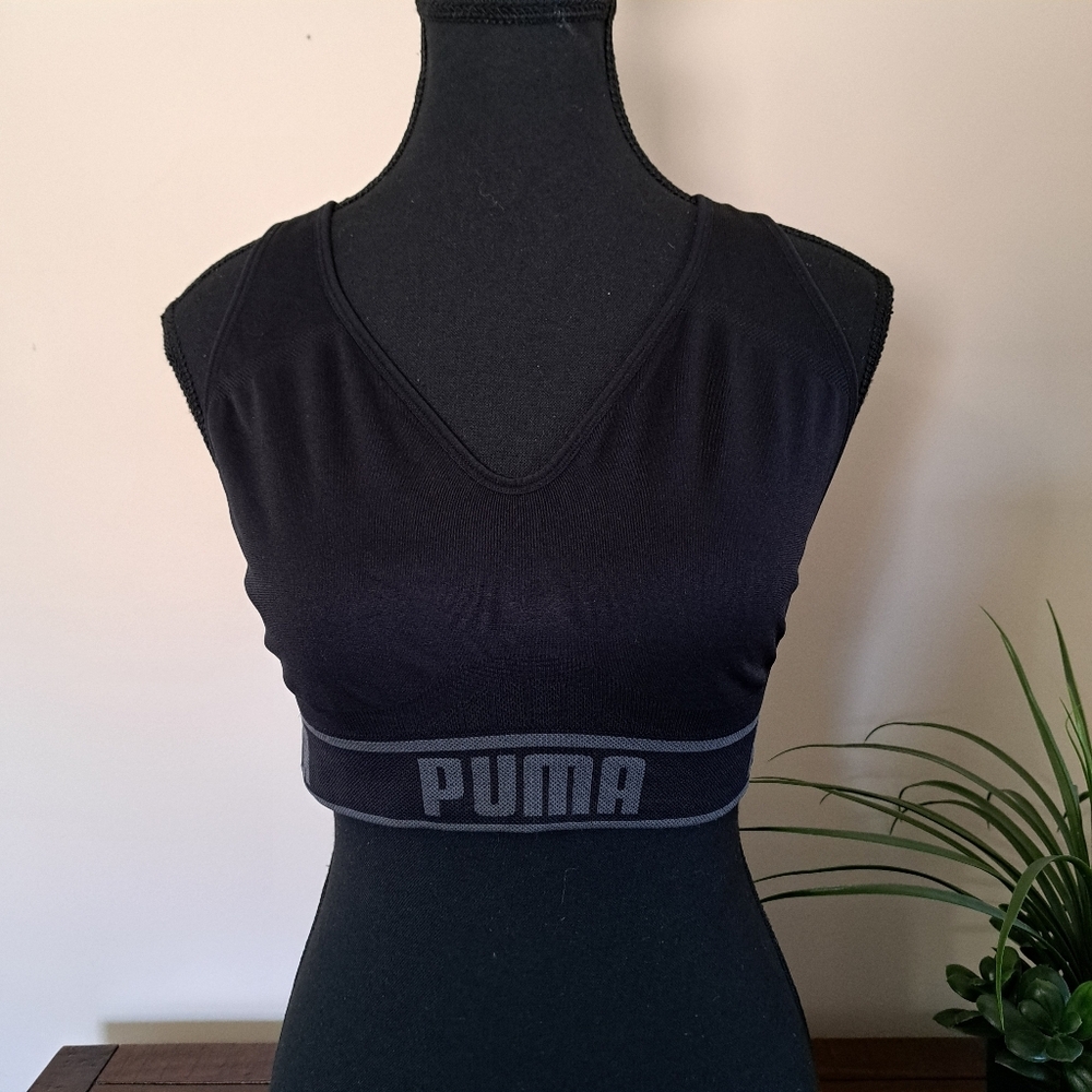 Puma Sports Bra Women's Size Large Black Activewear Bra With Medium Support